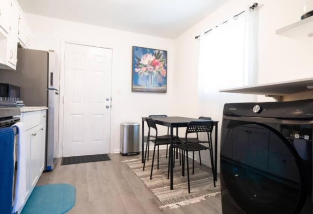 The Getaway At Palm Dr Apartment Atlanta Bagian luar foto