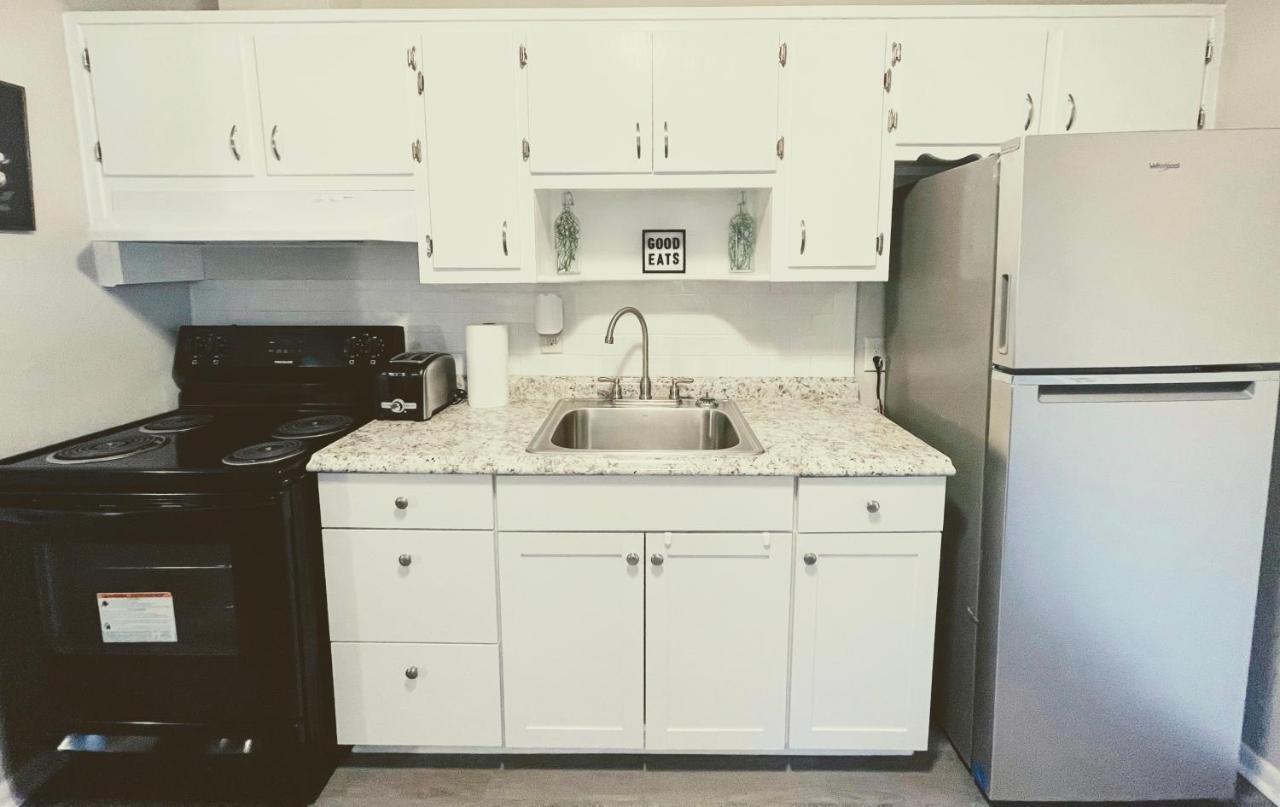 The Getaway At Palm Dr Apartment Atlanta Bagian luar foto